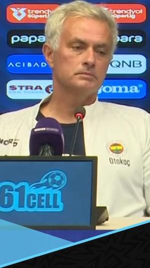 بسبب أخطاء التحكيم.. مورينيو يفتح النار على الدوري التركي